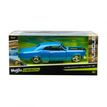 31333 Машинка die-cast 1966 Chevelle SS 396, 1:24, синяя, открывающиеся двери